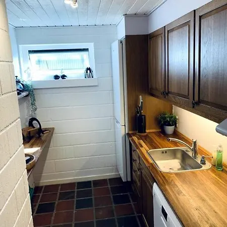 Hus Pa 100 M2 Ved Skov * Harlev (Stevns)