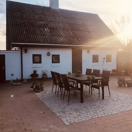 Hus Pa 100 M2 Ved Skov Villa